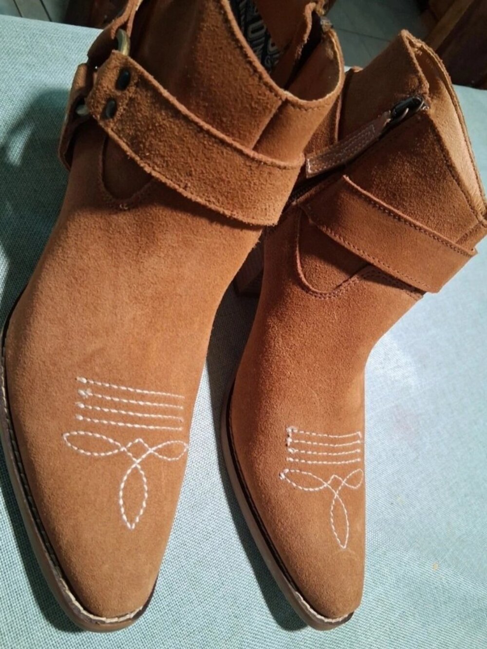 Dingo Booties - Picture 2 of 3